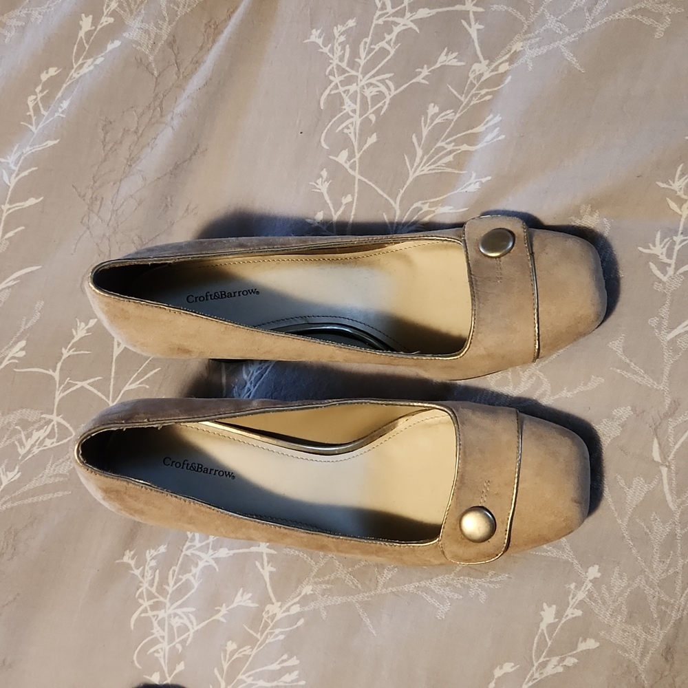 Croft & Barrow sz 9.5 tan heels